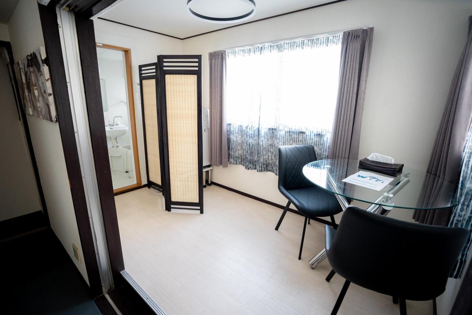 Premier Suite Shinjuku Akebonobashi Front Tokyo prefektur Exteriör bild
